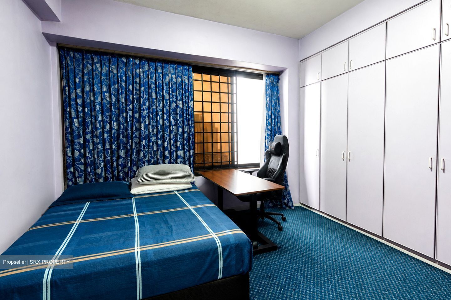 International Plaza (D2), Apartment #557823591